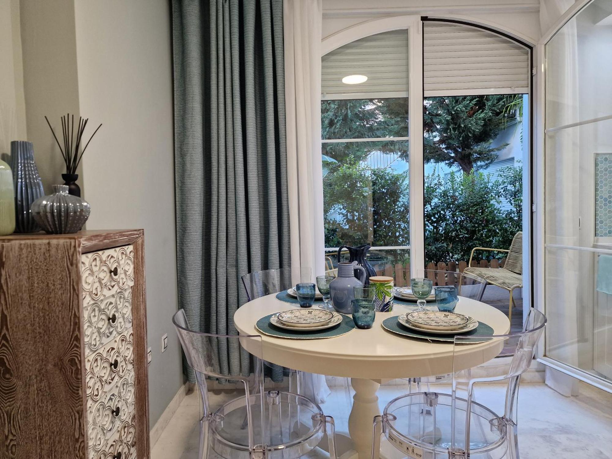 Sun & Palms - Cozy Flat In Quiet Neighbourhood With A Great Pool Area Apartment มาลากา ภายนอก รูปภาพ